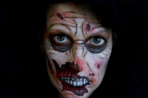 Stap voor Stap Schminkvoorbeeld The Zombie Look