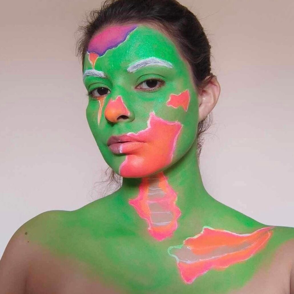 Opvallen met een Neon Zombie Look: Pop Art Make-up Tutorial 3
