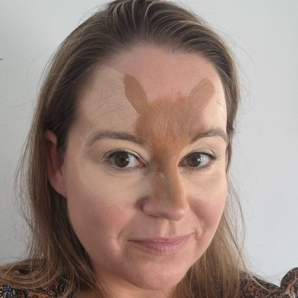 Schmink Giraffe neus en antennetopjes in metallic copper en geel, verkrijgbaar bij SchminkenGrime.nl