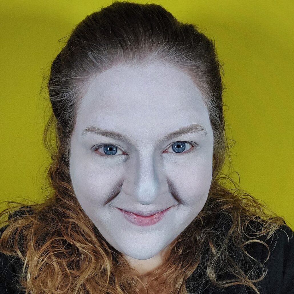 Bride of Frankenstein look – contouren blenden met penseel – verkrijgbaar bij SchminkenGrime.nl .