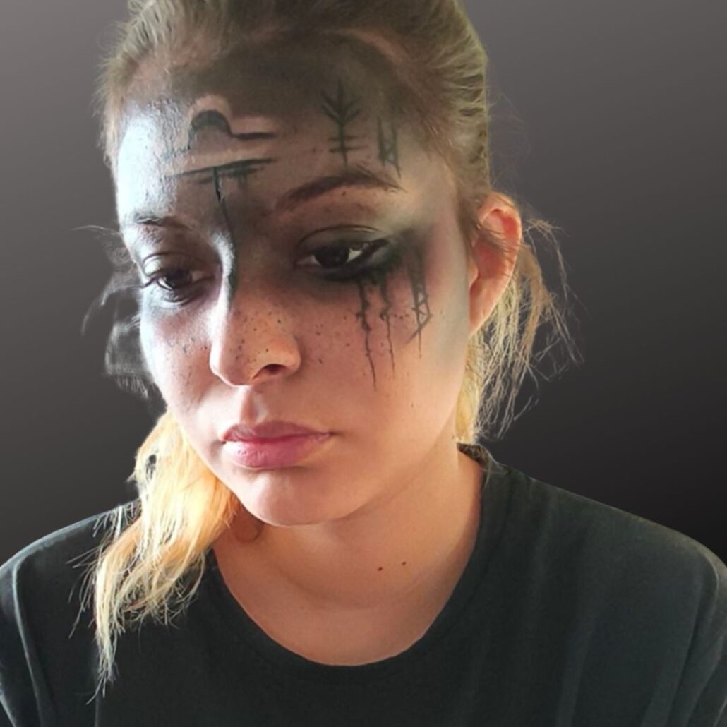 Waarzegster make-up – details en symbolen tekenen, verkrijgbaar bij SchminkenGrime.nl