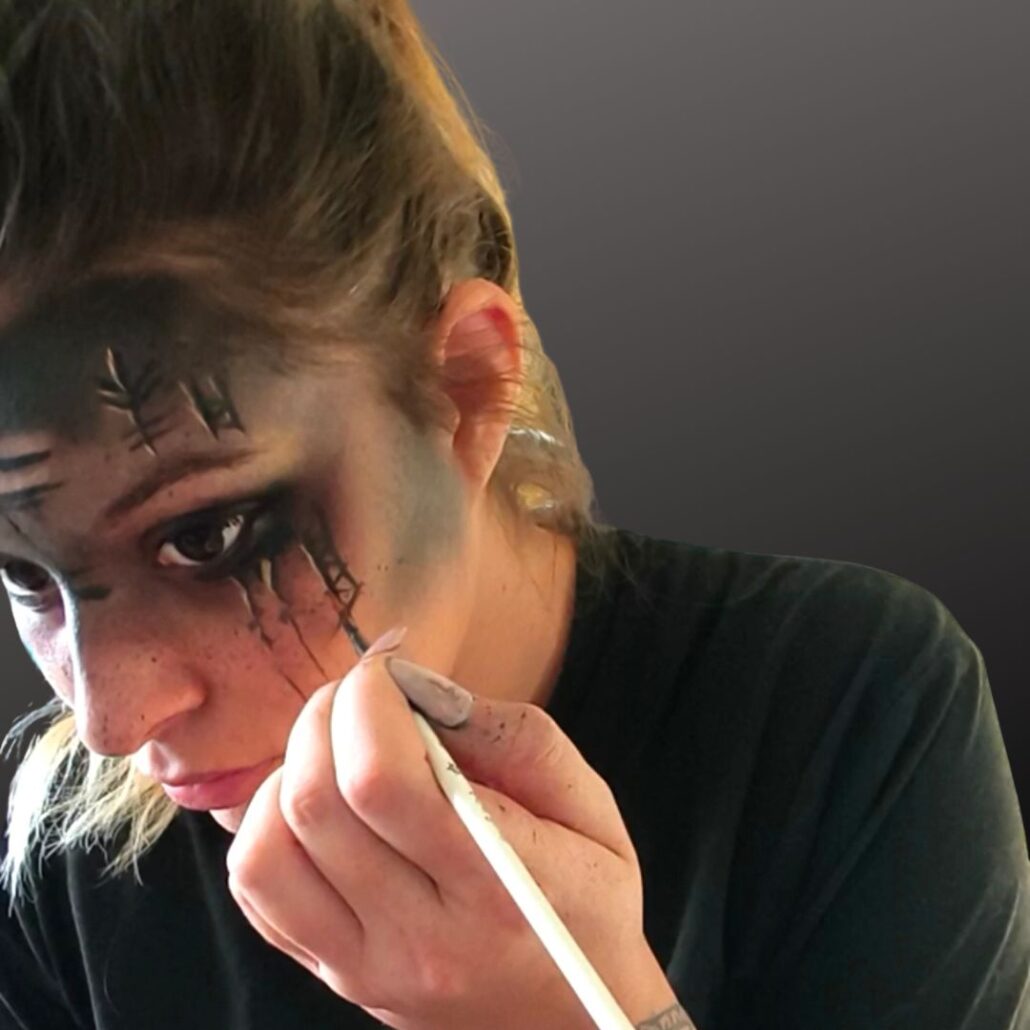 Waarzegster make-up – accenten met bronzen schmink, verkrijgbaar bij SchminkenGrime.nl