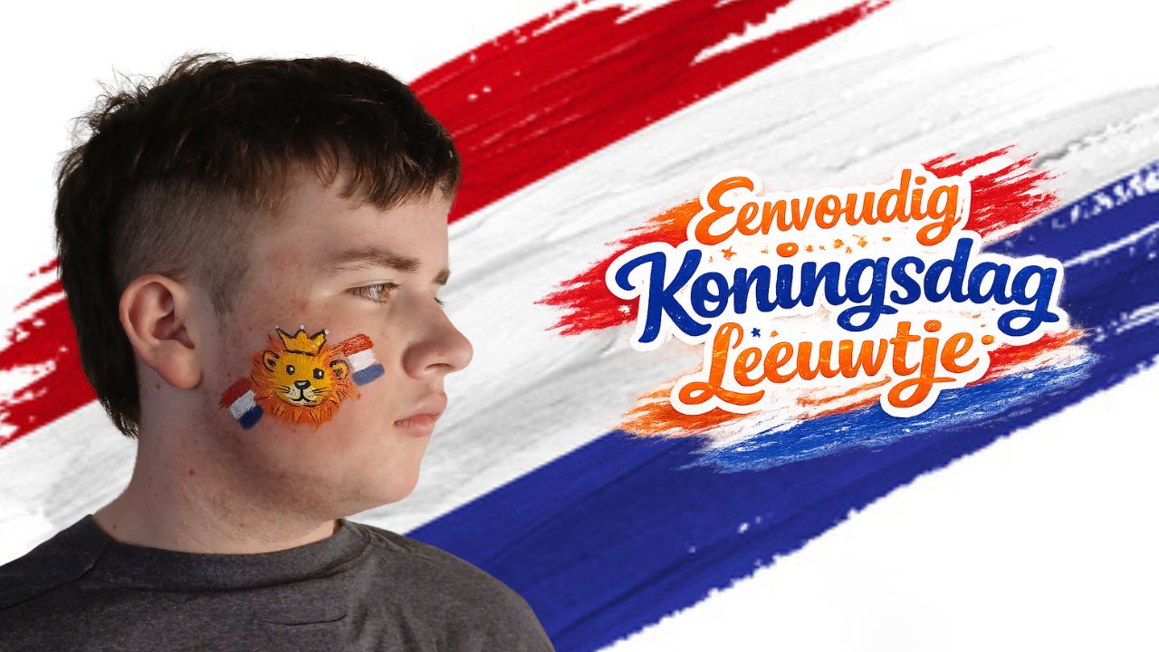 Eenvoudig Koningsdag leeuwtje schminken op de wang met Nederlandse vlag verkrijgbaar bij SchminkenGrime.nl