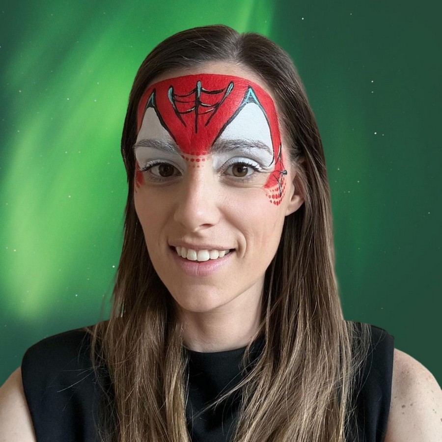 spiderman schminken eindresultaat met spin en highlights gezicht verkrijgbaar bij SchminkenGrime.nl