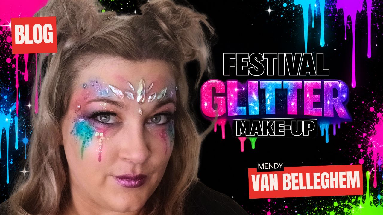 Eindresultaat van een festival glitter make-up met kleurrijke oogschaduw, neon waterschmink-druppels onder de ogen, strass steentjes als kroontje op het voorhoofd, chunky glitter en nepwimpers, verkrijgbaar bij SchminkenGrime.nl.