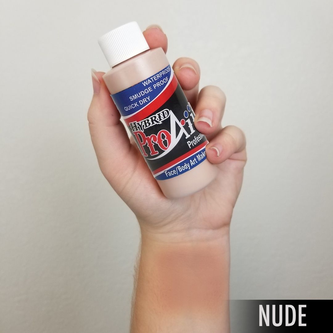 ProAiir Hybrid Nude op de huid – SchminkenGrime.nl ProAiir Hybrid Nude – natuurlijke huidkleur als neutrale basis, SchminkenGrime.nl