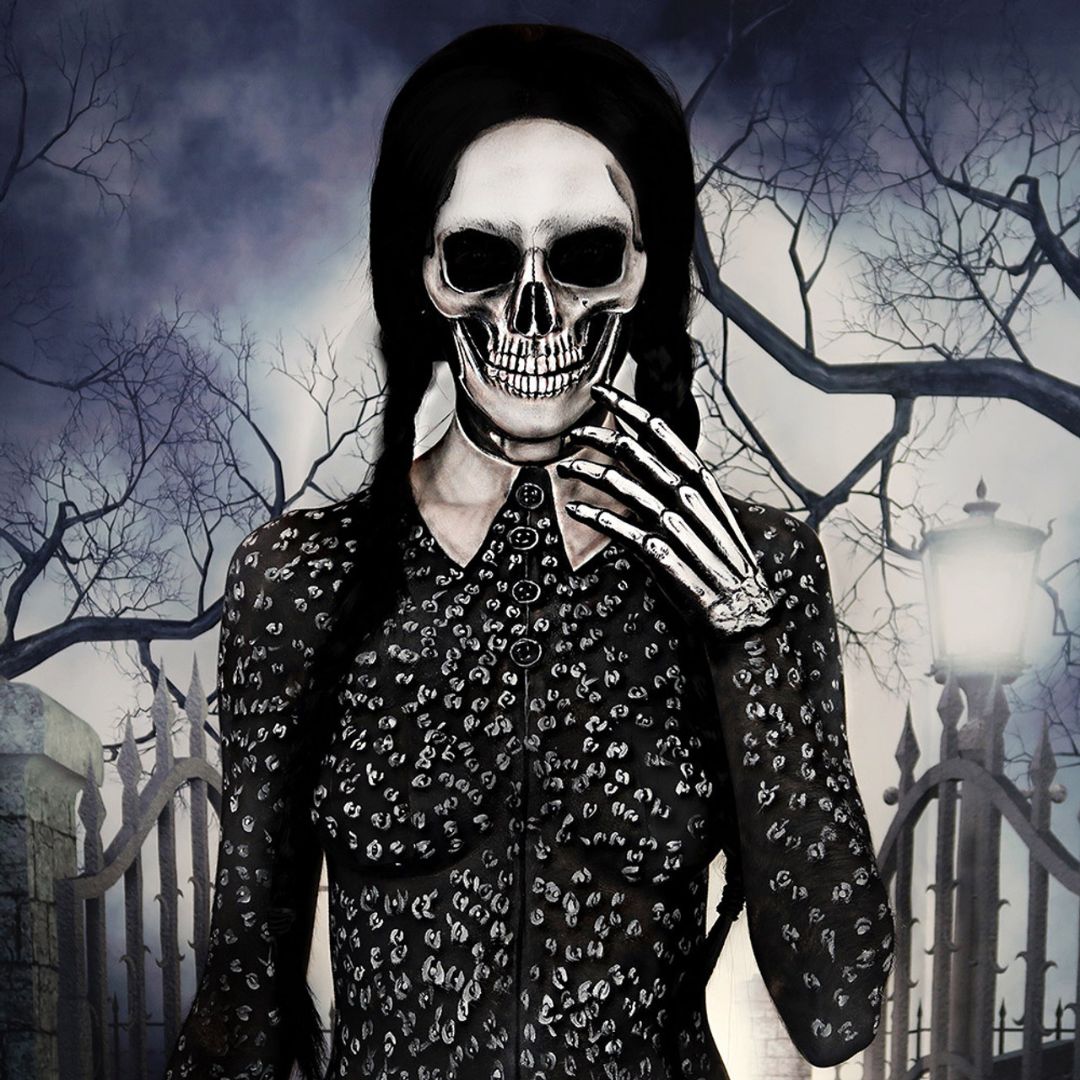 Mehron Paradise Black 40gr – creatieve look met zwarte schmink, verkrijgbaar bij SchminkenGrime.nl Schminkcreatie met Mehron Paradise Makeup Black 40 gram, gebruikt voor scherpe lijnen en contrastrijke details in face- en bodypaint, verkrijgbaar bij SchminkenGrime.nl