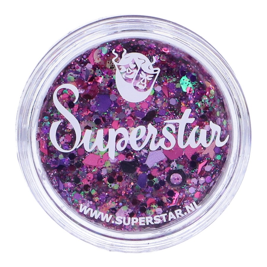Superstar Chunky Glitter Cream Unicorn Fizz aangebracht voor vrolijke looks, verkrijgbaar bij SchminkenGrime.nl
