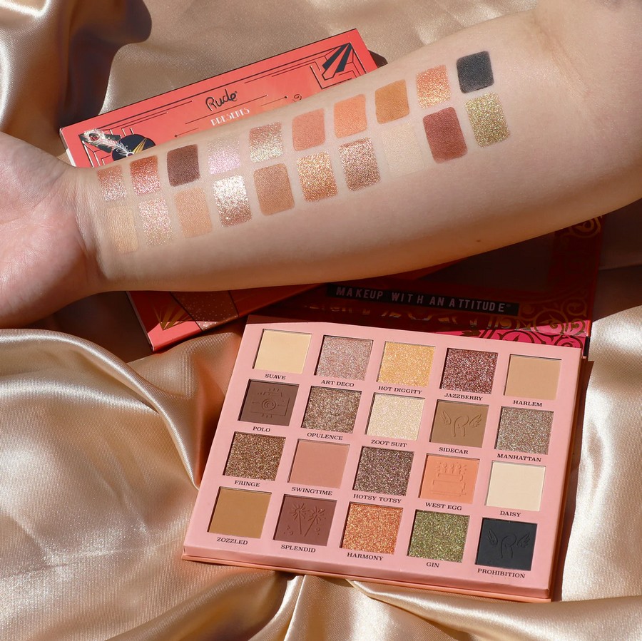 Oogschaduwpalette Indulgence van Rude Cosmetics met sprankelende kleurencombinaties, verkrijgbaar bij SchminkenGrime.nl