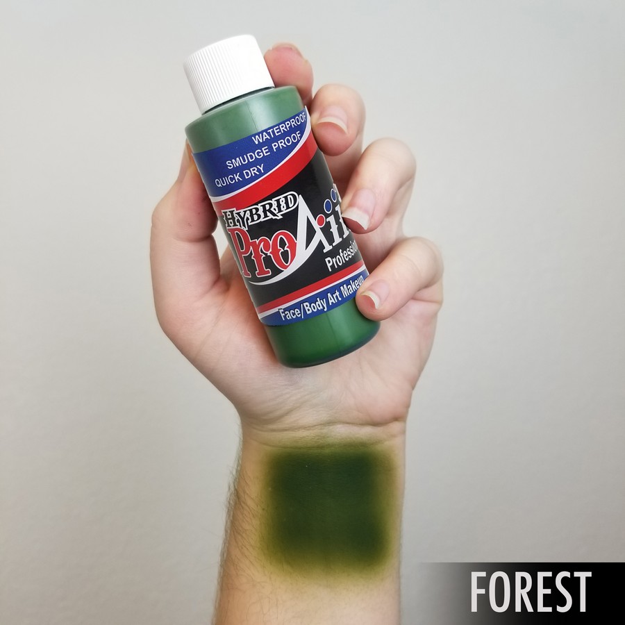 ProAiir Hybrid Forest arm swatch met donkergroene airbrush schmink, natuurlijk en krachtig gepigmenteerd, verkrijgbaar bij SchminkenGrime.nl