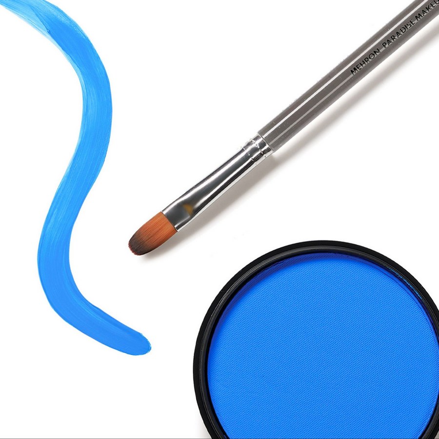 Mehron Paradise Makeup Penseel Petal Tip 818, penseel uit de door make-up artist Jinny ontworpen Mehron Paradise serie, voor grotere vlakken en bodypaint verkrijgbaar bij SchminkenGrime.nl