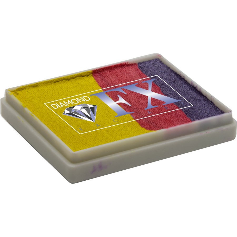Diamond FX Splitcake Boy Nextdoor (50gr), verkrijgbaar bij SchminkenGrime.nl Diamond FX Splitcake Boy Nextdoor van 50 gram met zachte blauwtinten voor frisse schminkontwerpen, verkrijgbaar bij SchminkenGrime.nl