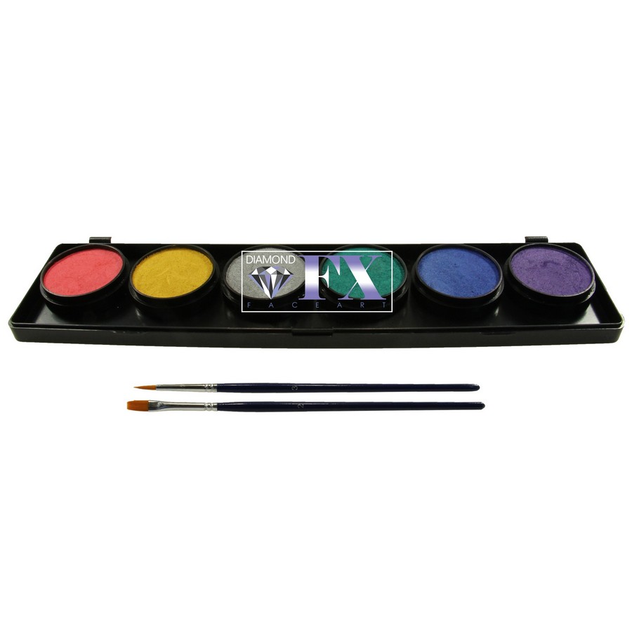 Compact metallic schminkpalette van Diamond FX met glanzende kleuren, handig voor onderweg, verkrijgbaar bij SchminkenGrime.nl