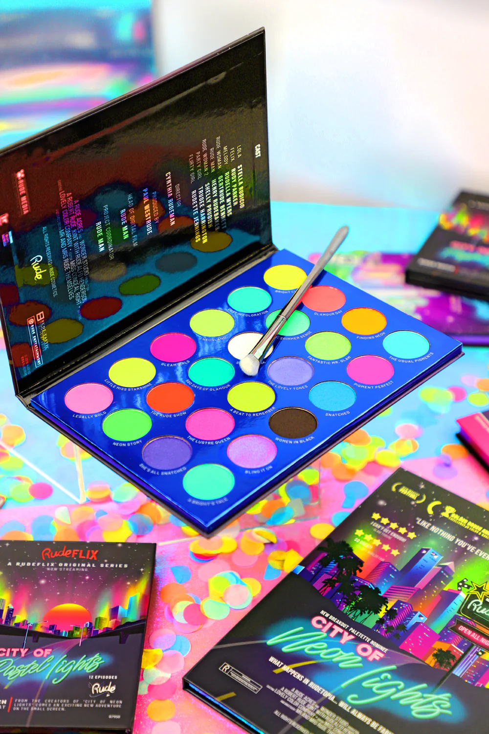 Rude Cosmetics City of Neon Lights Oogschaduw Palet (24 Kleuren)