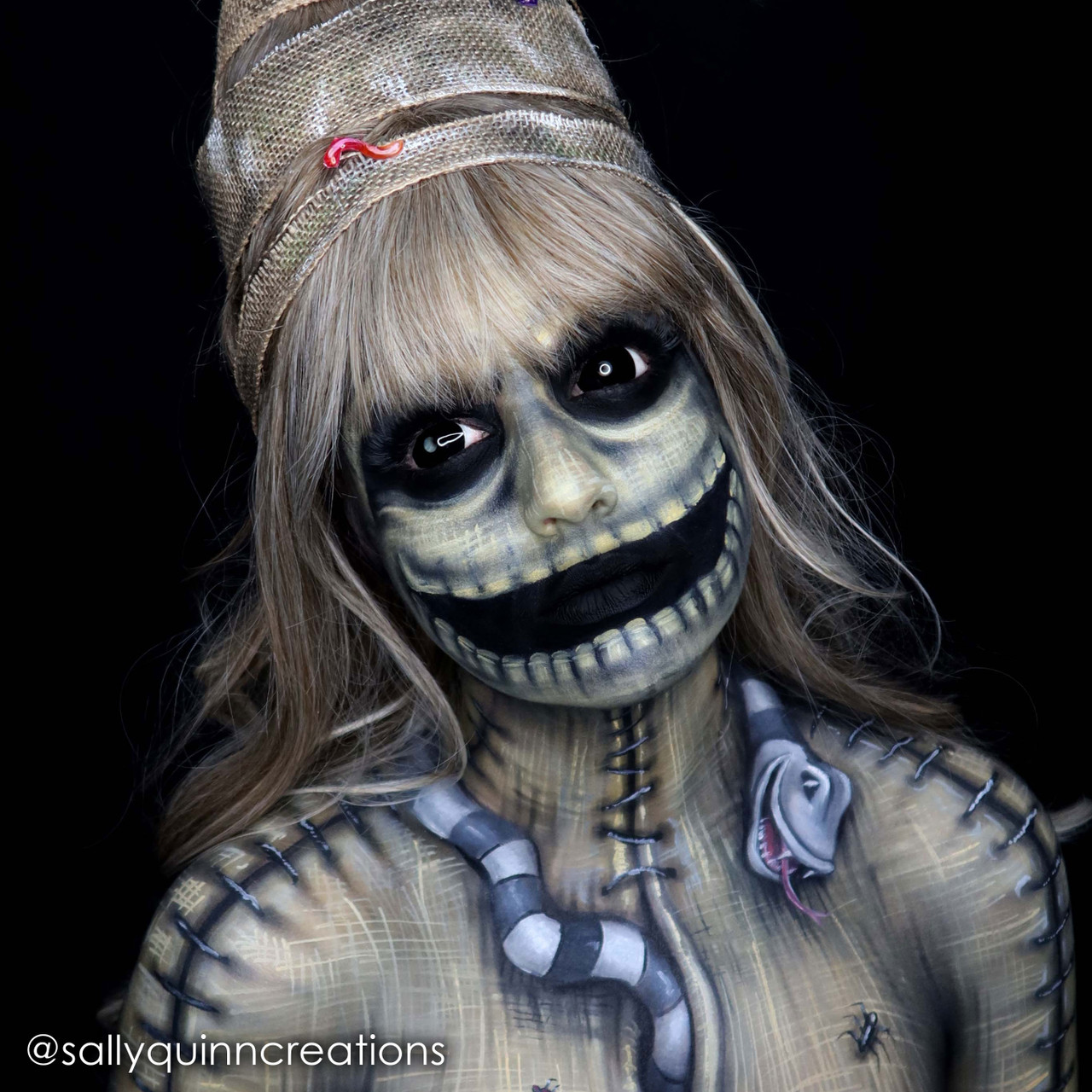 Halloween look met Mehron StarBlend Black – te koop bij SchminkenGrime.nl Halloween schmink look met Mehron StarBlend Black - gecreëerd door @sallyquinncreations, verkrijgbaar bij SchminkenGrime.nl